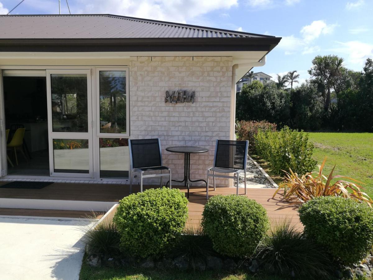 Modern Beach Break - Waihi Beach Holiday Home Exterior photo